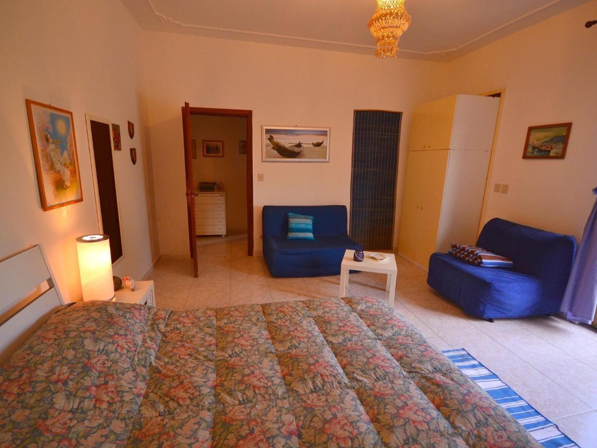 Villa Casa Unifamiliar Con Jard N Privado Agnone Bagni Esterno foto